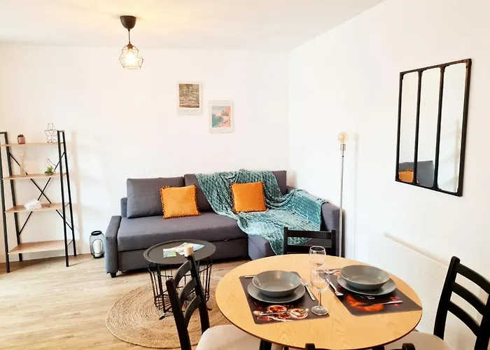 Апартаменты Le Vernonnais Chic, Gare Wifi Parking Giverny